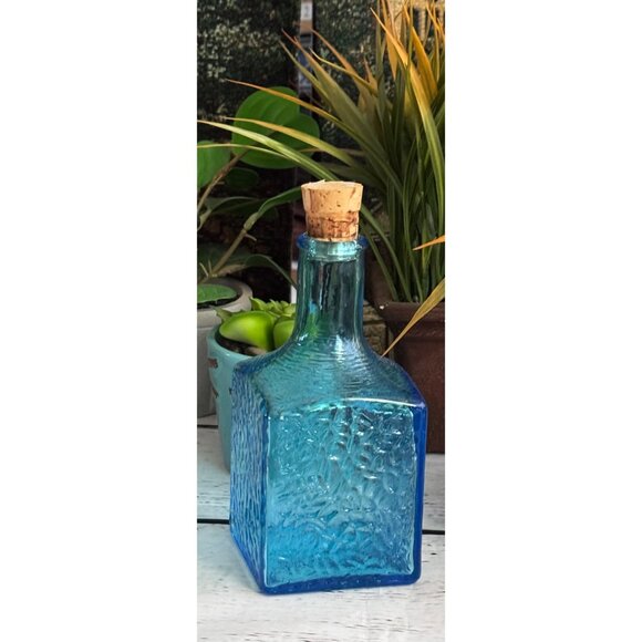 Teal Blue Textured Square Bottle With Cork Stopper - Picture 3 of 8